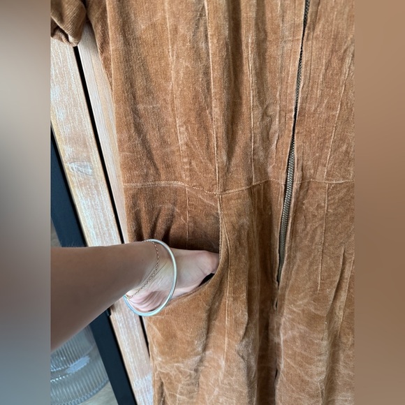 Corduroy jumpsuit utility pockets zip up collar wide leg short sleeve boiler - Picture 5 of 9